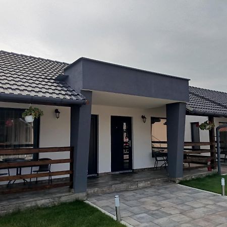 Vila Ge Себеш Екстер'єр фото