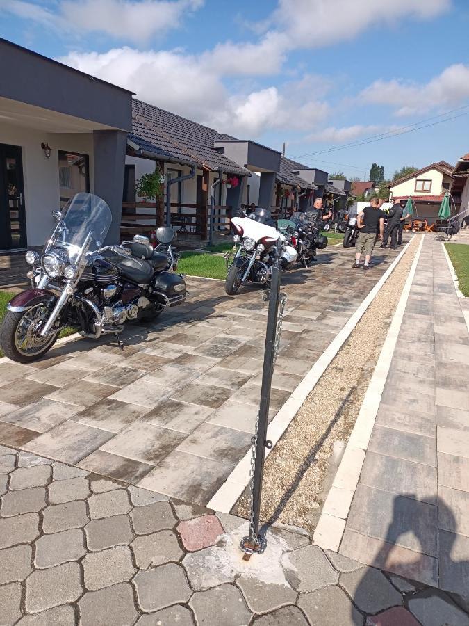 Vila Ge Себеш Екстер'єр фото