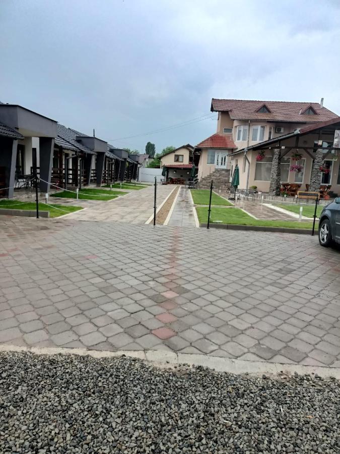 Vila Ge Себеш Екстер'єр фото